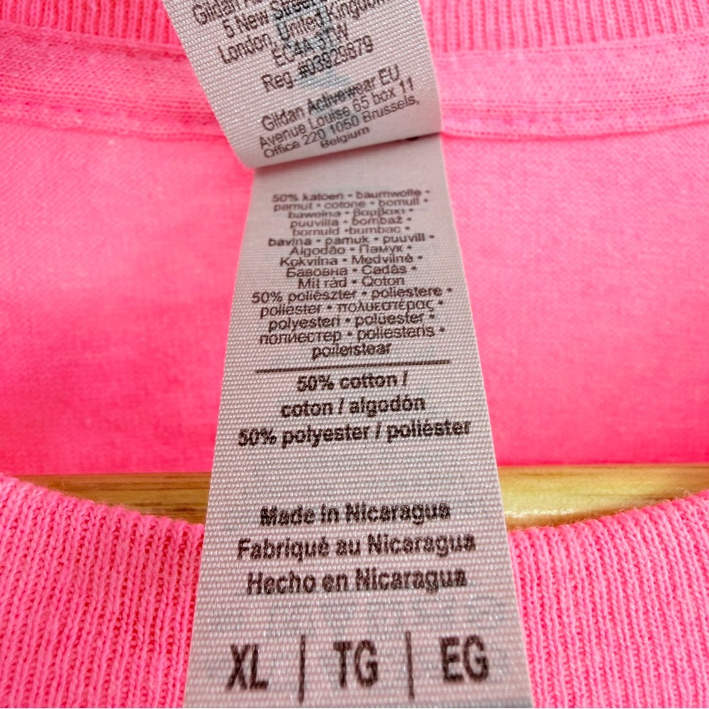 Scelebrations Yo Soy La Quinceañera Pink Graphic T-Shirt XL New - Picture 5 of 5